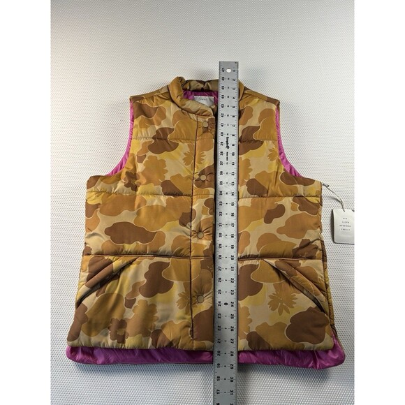 Mix Layer Free Assembly Camo and Pink Puffer Vest Snap Button NWT Size Large - Picture 2 of 10